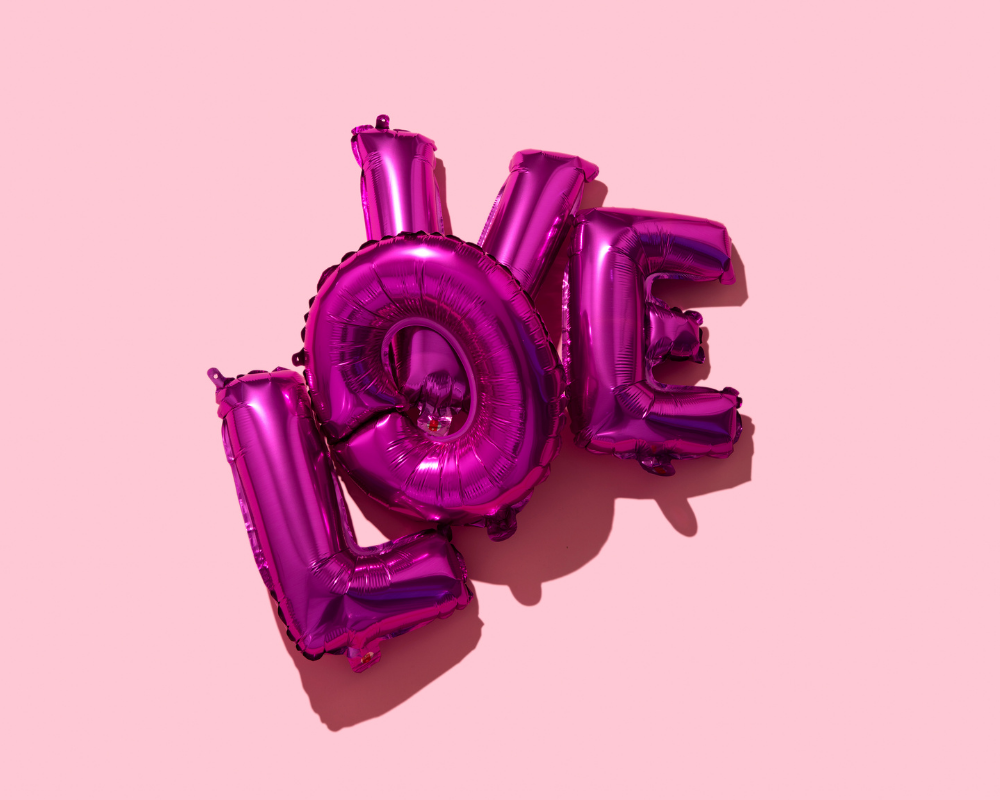 Set of "love" helium balloons