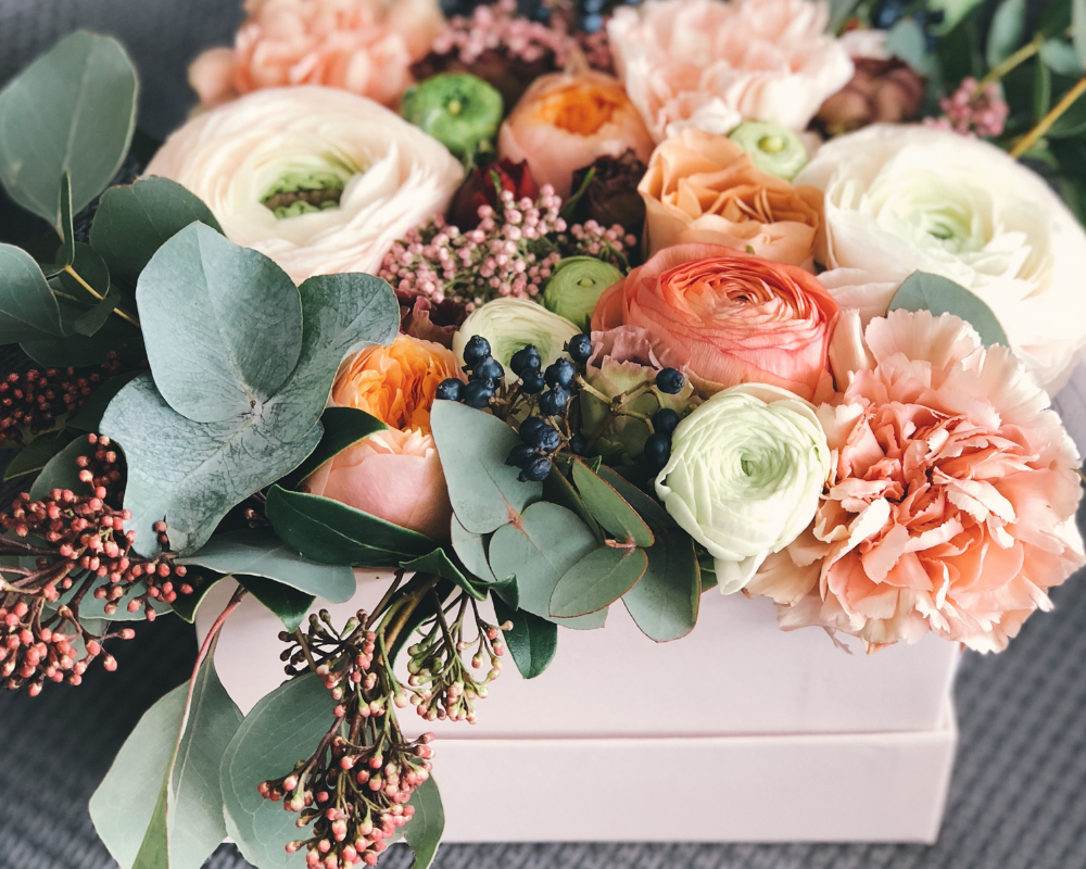 Luxury roses on the box